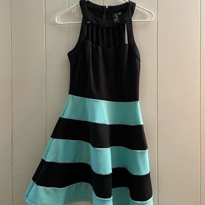 Trixxi Size 5 Junior Dress Black Light Teal